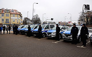 Olsztyńska policja odebrała nowe radiowozy. Pojazdy trafiły do komisariatów w powiecie